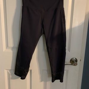 Gray Cropped Athletic Leggings